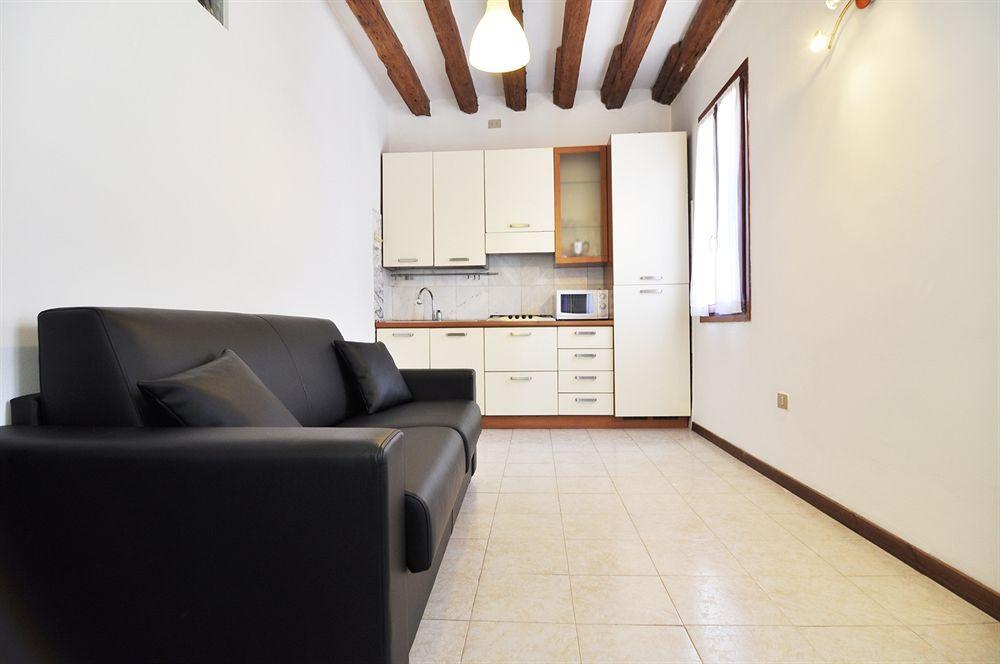 Ca' Fontanea Acomodação com café da manhã Veneza Exterior foto